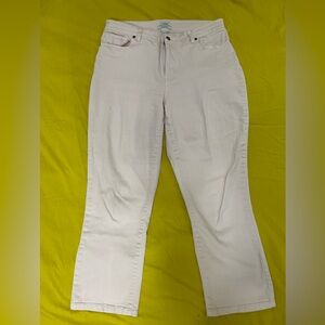 L.L Bean Light Pink Stretch Cropped Capri Jeans Classic Fit Size 12